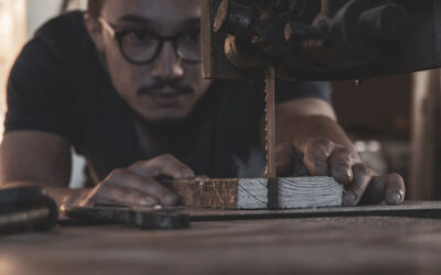 Il falegname Emanuele Littamè ti spiega tutto quello che c’è da sapere sulle zanzariere a Inveruno